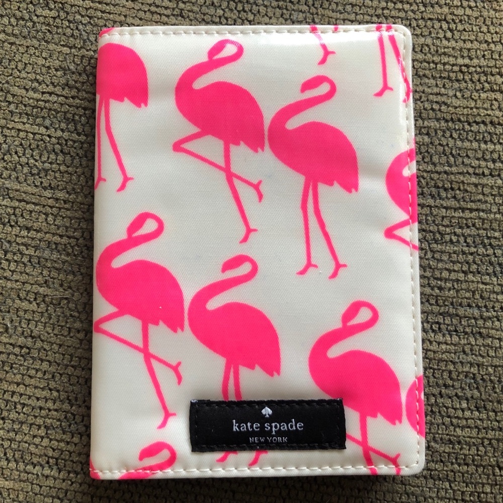 Kate Spade NY Flamingo Print Passport Holder Cover - Picture 1 of 7